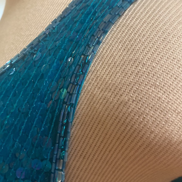 Modi Cocktail Dress - Picture 4 of 8